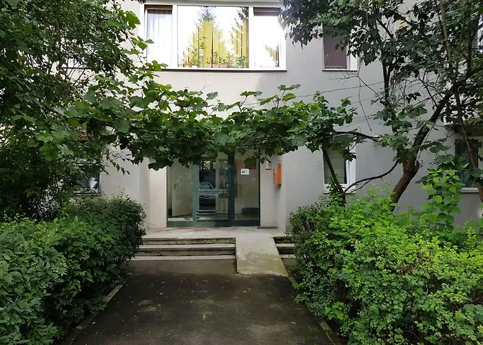 Petuniei Apartment